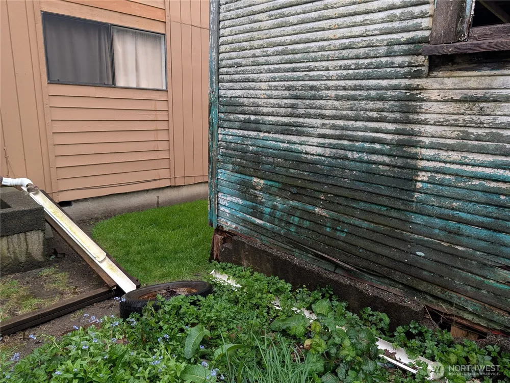 603 6th Street Hoquiam, WA 98550