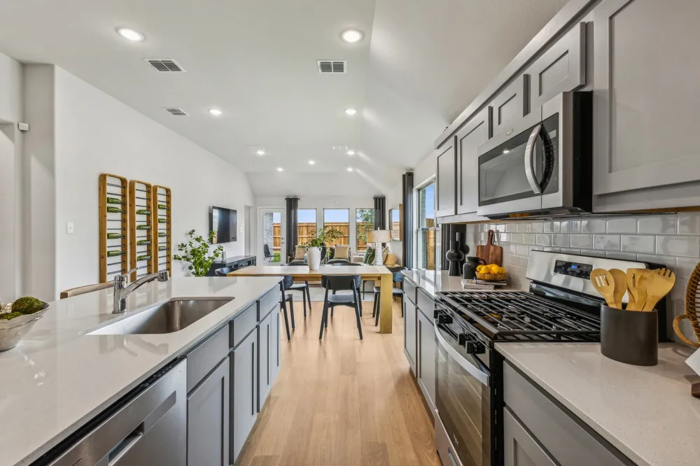 111 Malibu Hutto, TX 78634