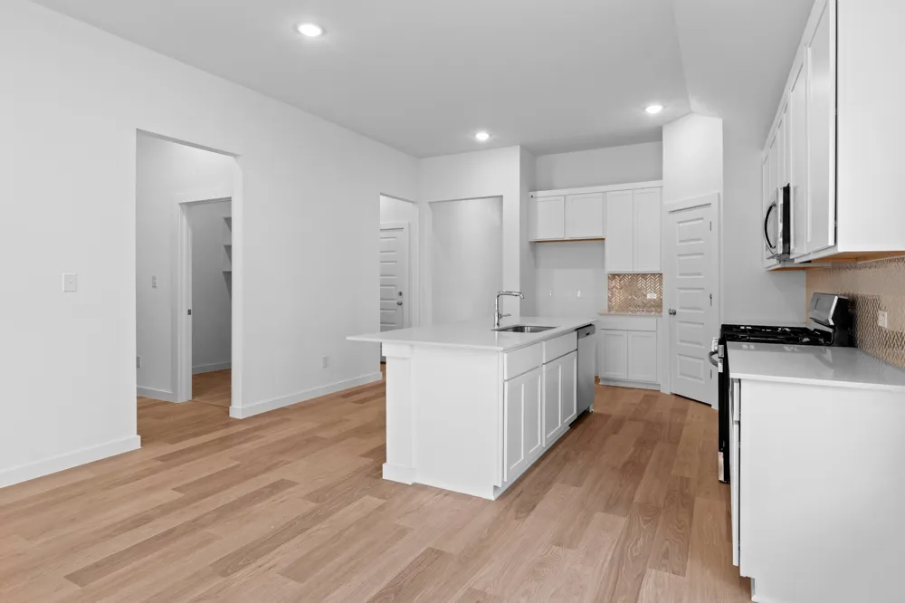 111 Malibu Hutto, TX 78634