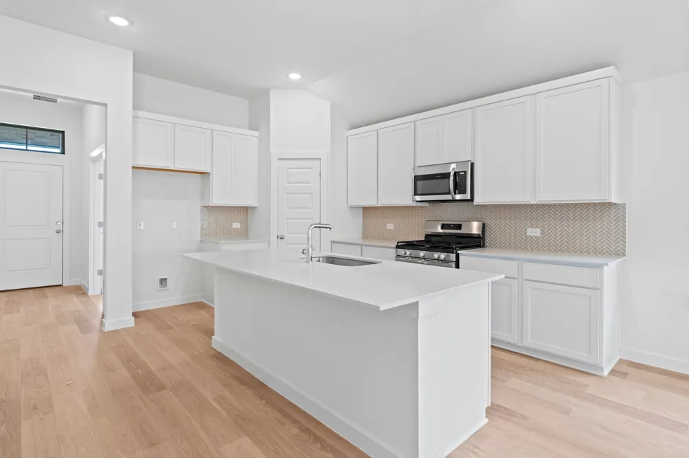 111 Malibu Hutto, TX 78634