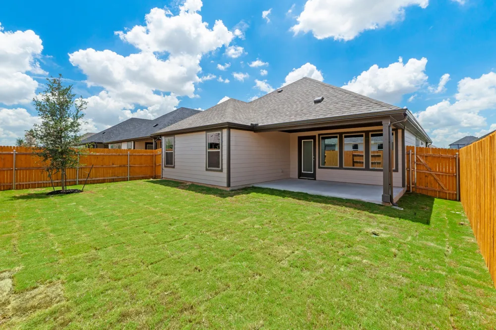 111 Malibu Hutto, TX 78634