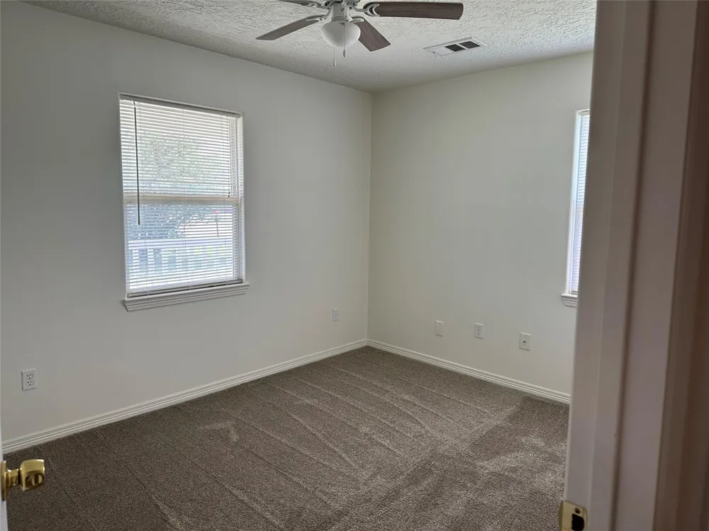 107 W Colorado Sky Street Ellinger, TX 78938