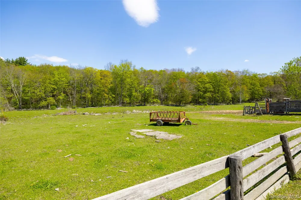 252 Crum Elbow Road Hyde Park, NY 12538