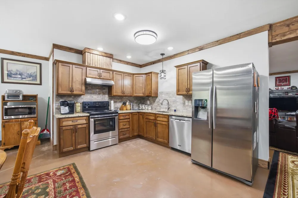 430 Gray Creek Road Graysville, TN 37338
