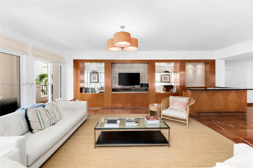 2221 Fisher Island Dr #3201 Miami Beach, FL 33109