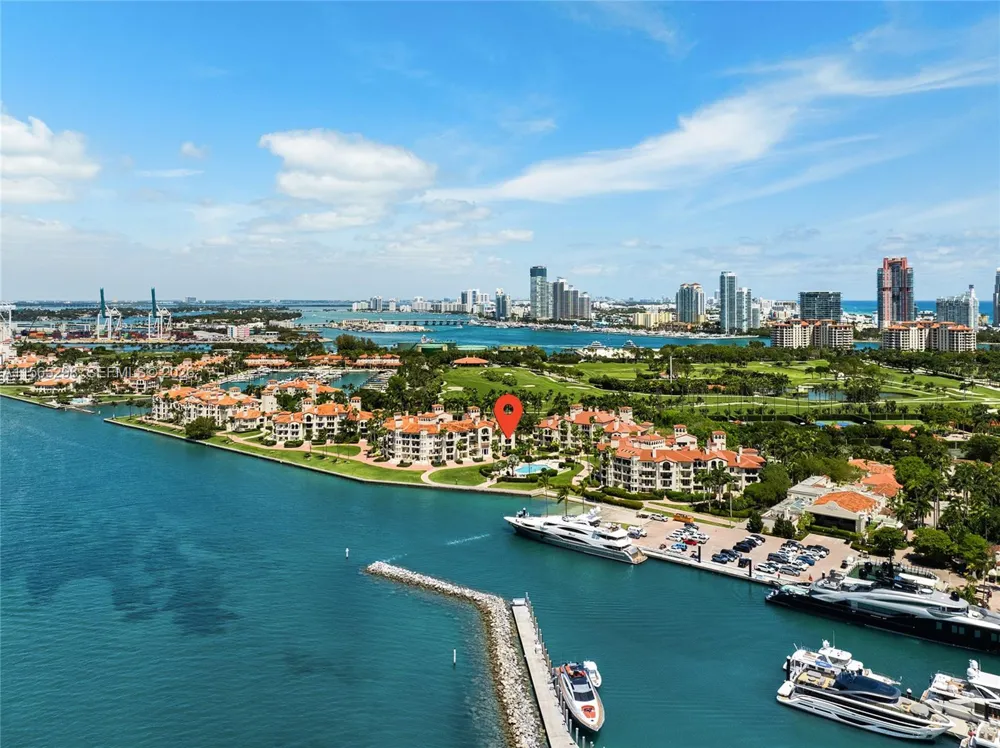 2221 Fisher Island Dr #3201 Miami Beach, FL 33109