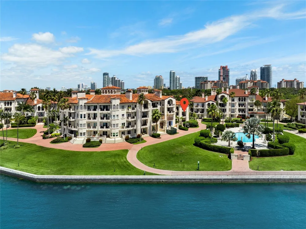 2221 Fisher Island Dr #3201 Miami Beach, FL 33109