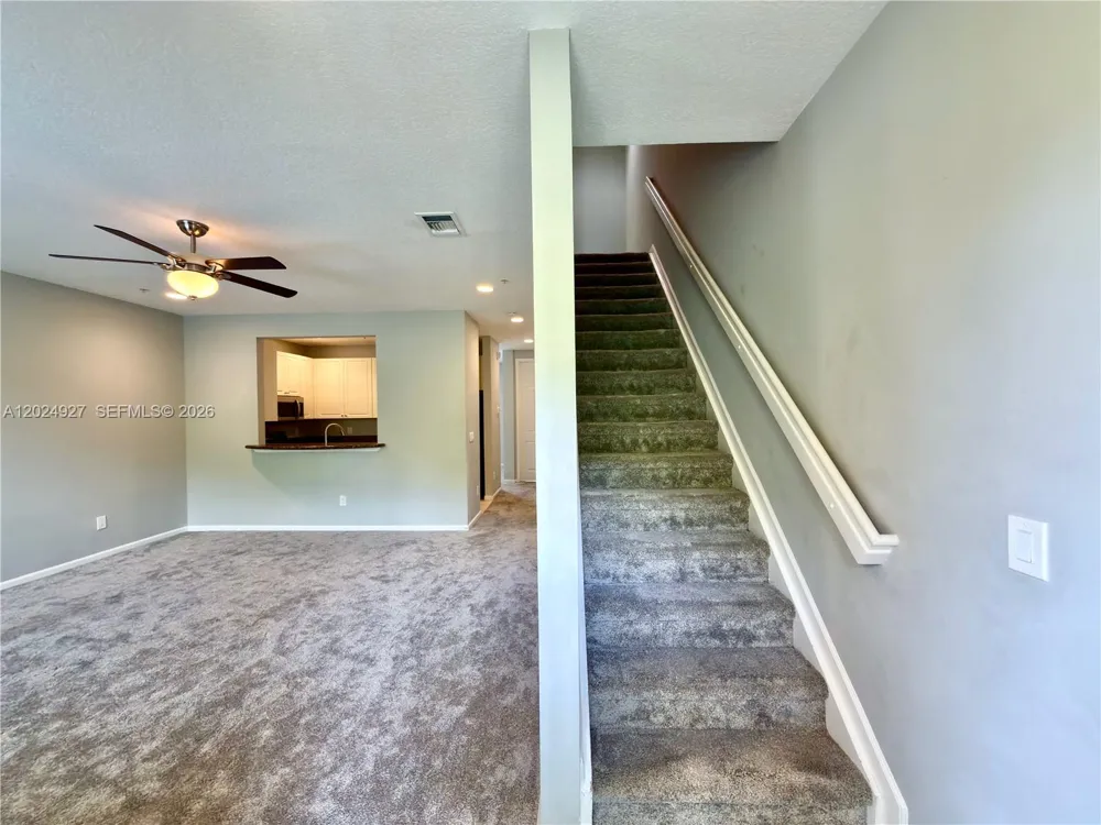 3909 White Peacock Ln Coconut Creek, FL 33073