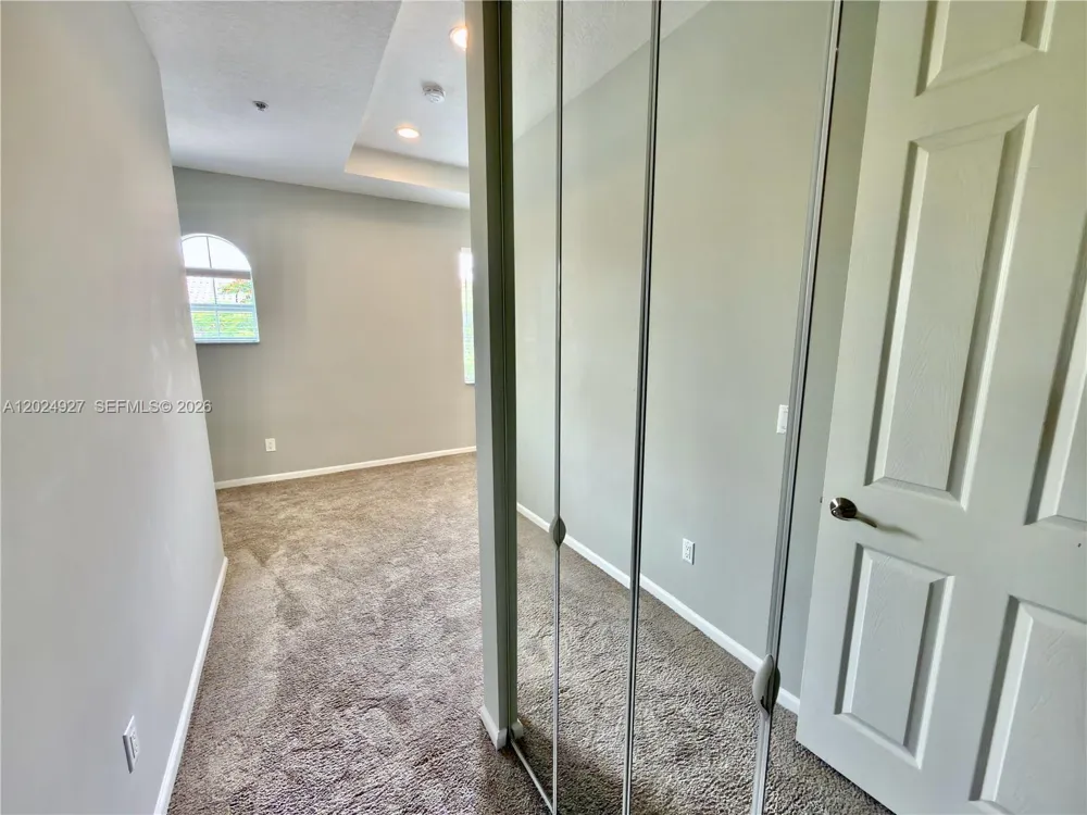 3909 White Peacock Ln Coconut Creek, FL 33073