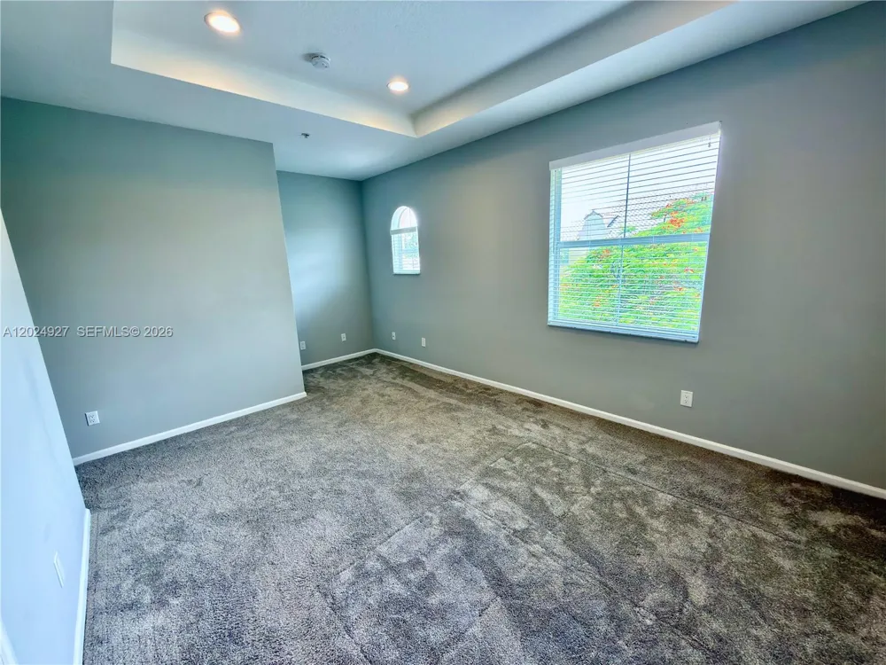 3909 White Peacock Ln Coconut Creek, FL 33073