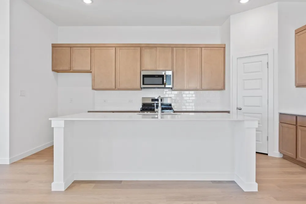 107 Malibu Hutto, TX 78634