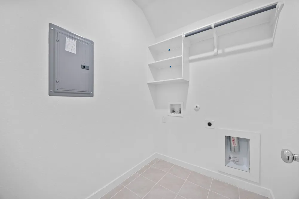 107 Malibu Hutto, TX 78634