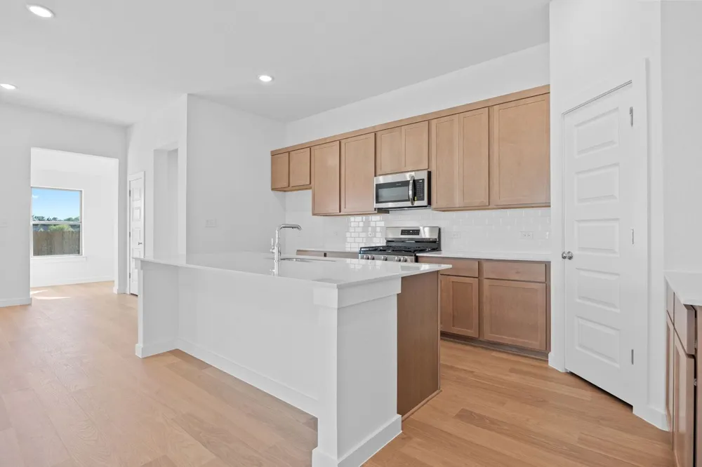 107 Malibu Hutto, TX 78634