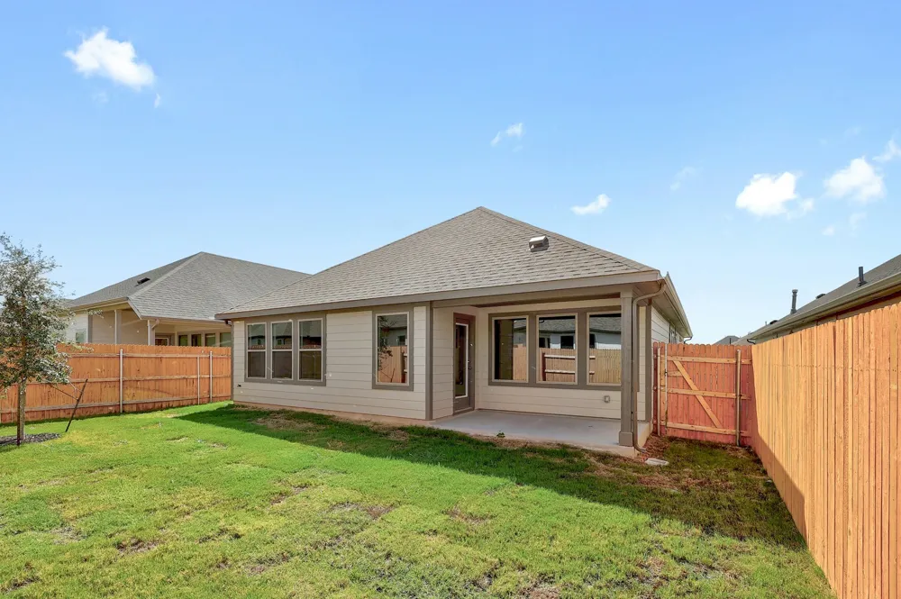 107 Malibu Hutto, TX 78634