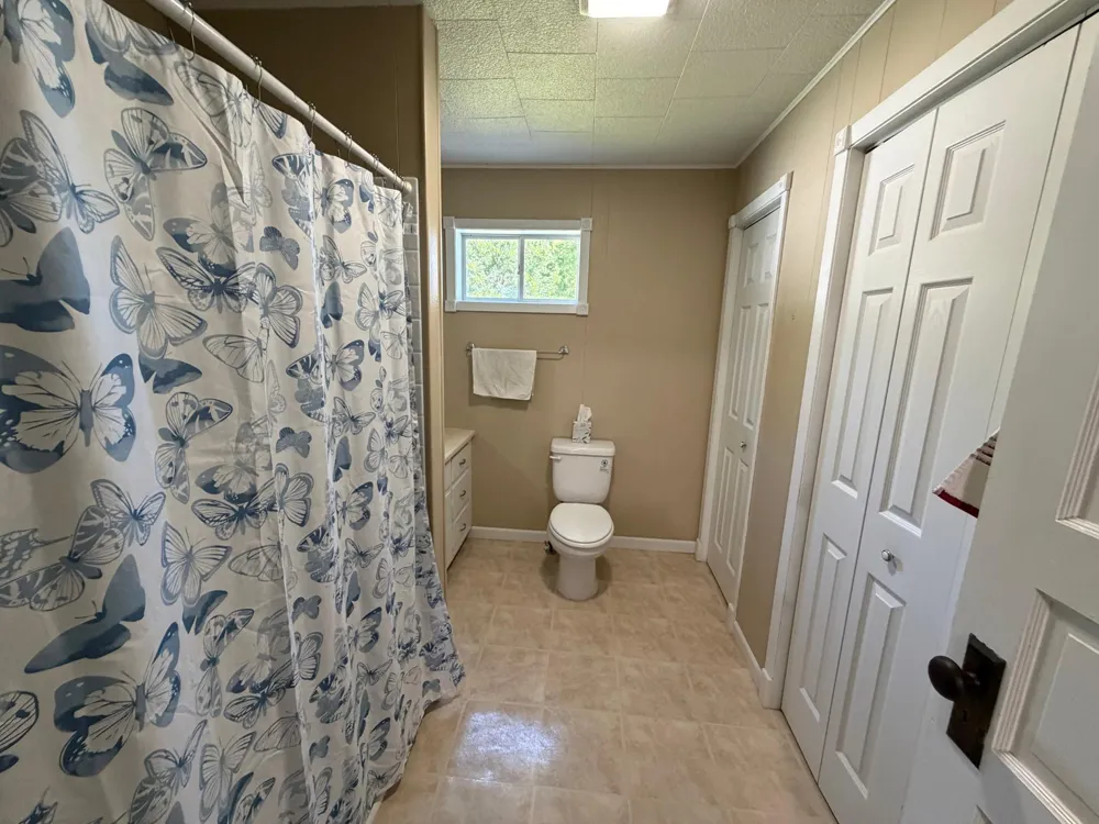 231 10th Avenue Worthington, MN 56187