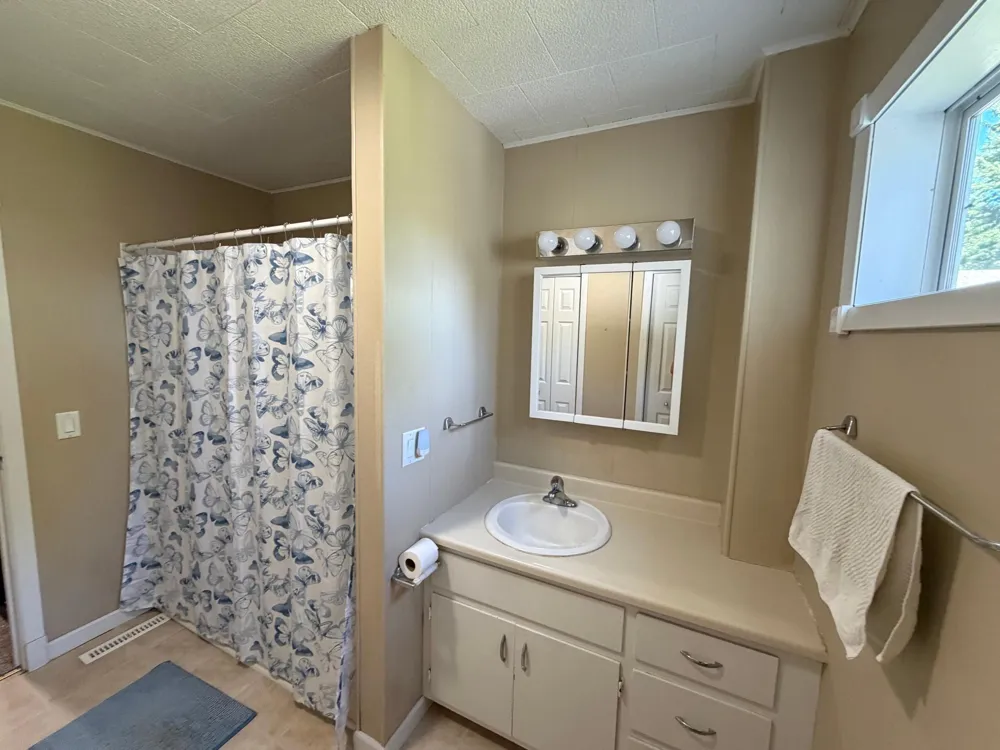 231 10th Avenue Worthington, MN 56187