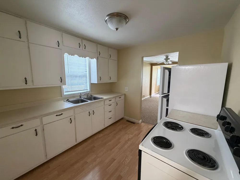 231 10th Avenue Worthington, MN 56187