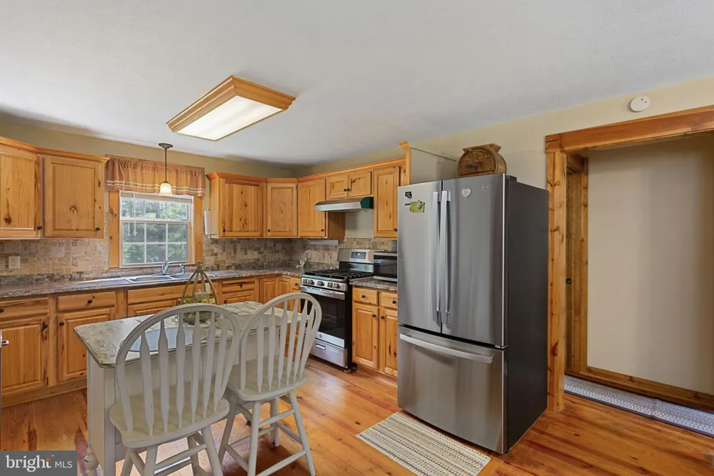 21117 MINE MOUNTAIN Bergton, VA 22811