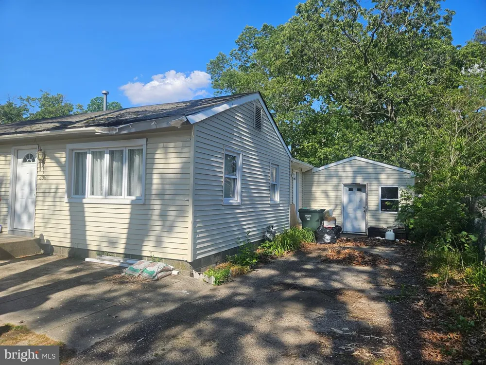 308 SHERWOOD DRIVE Williamstown, NJ 08094