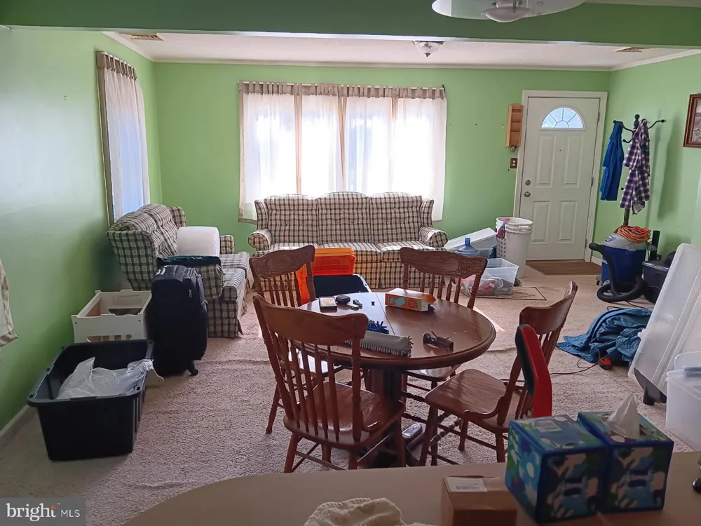 308 SHERWOOD DRIVE Williamstown, NJ 08094