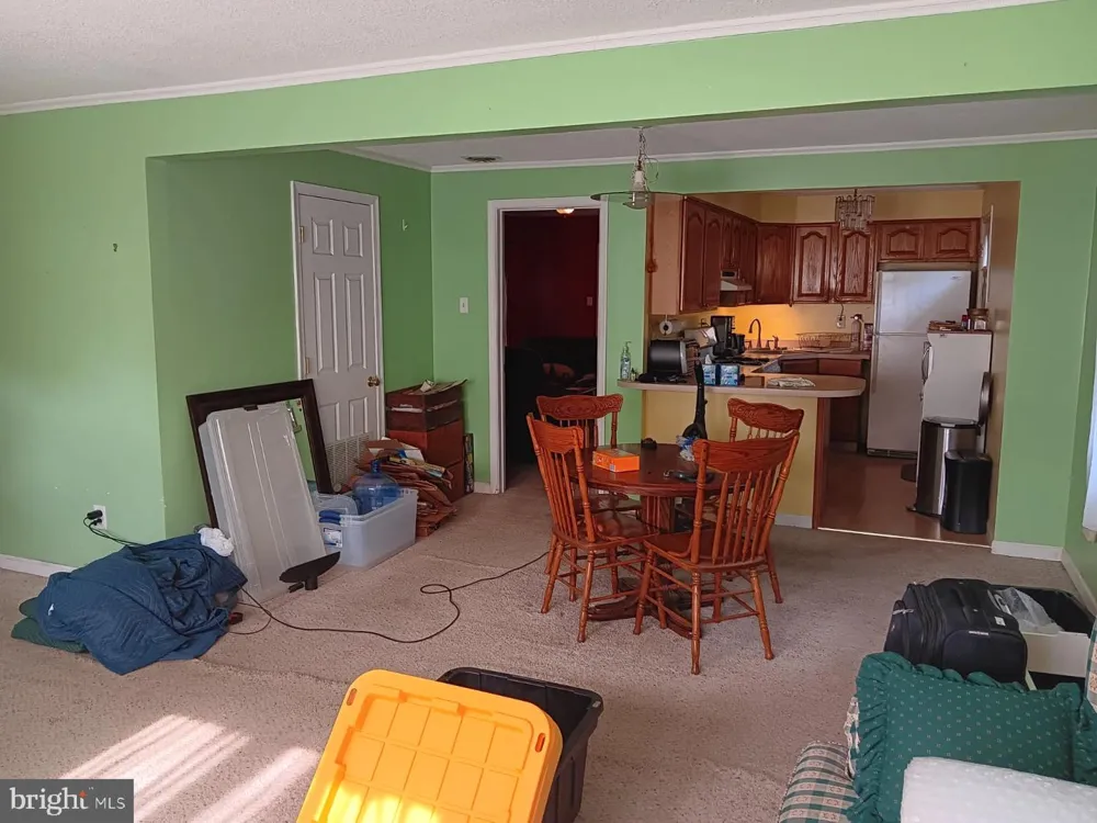 308 SHERWOOD DRIVE Williamstown, NJ 08094