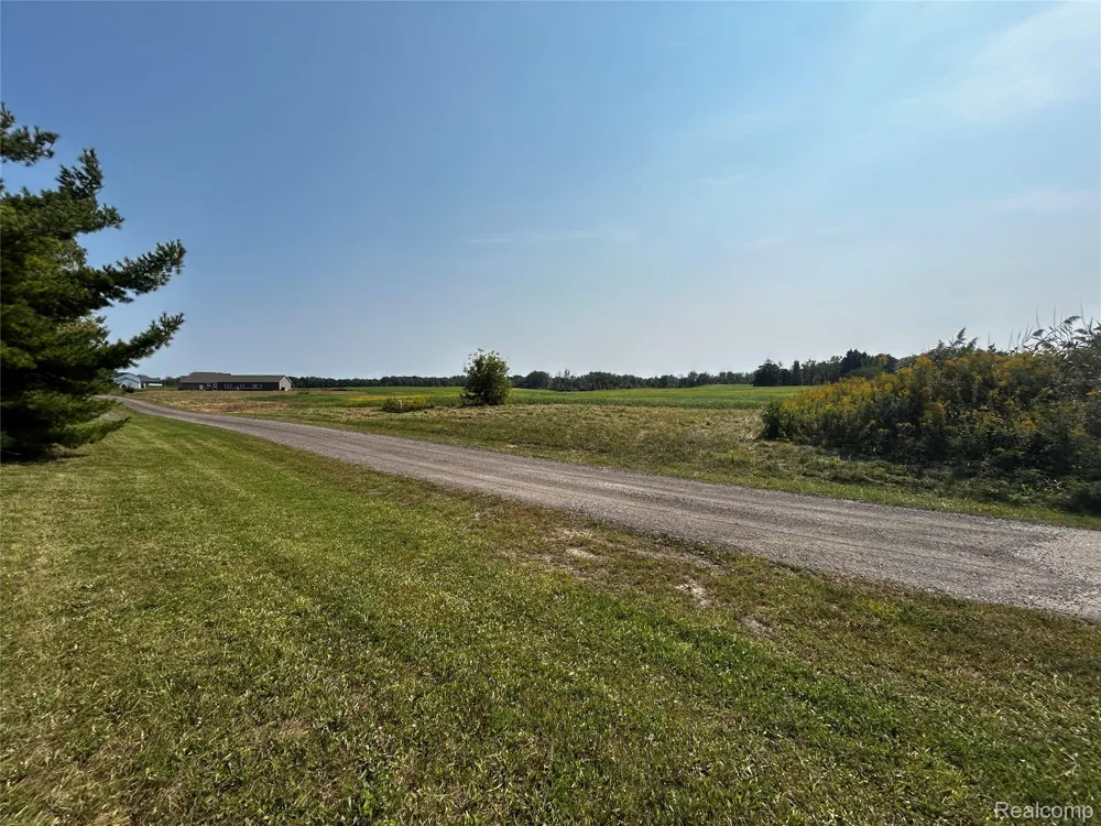 Hacker Road Hartland Township, MI 48843