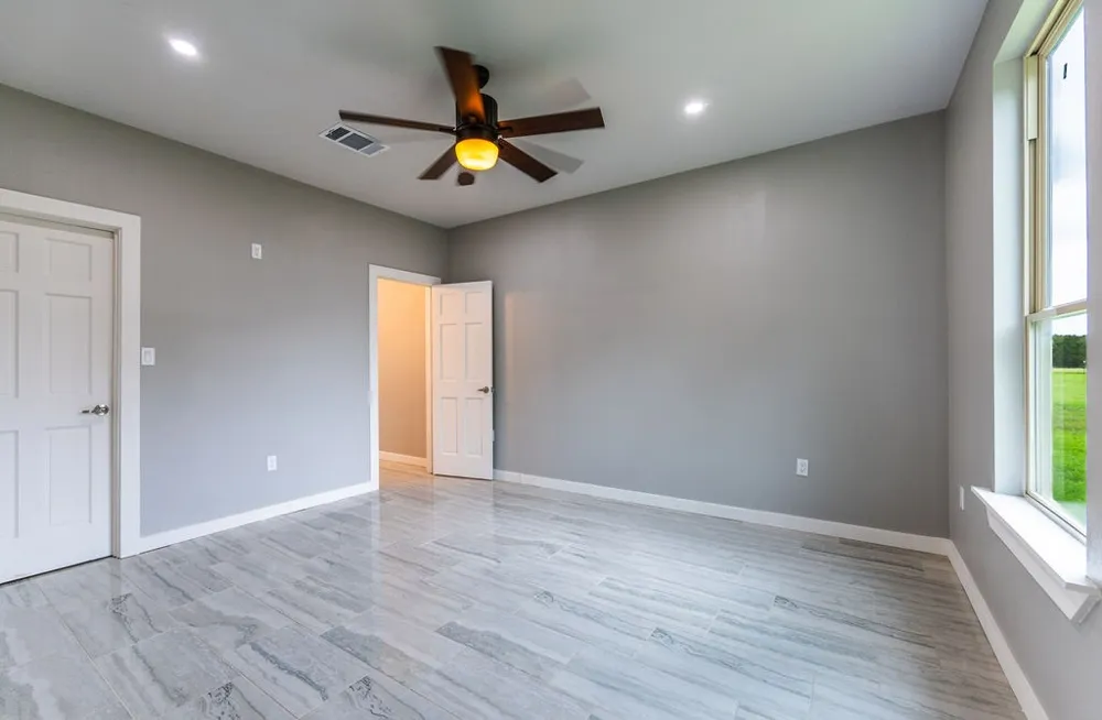 328 E Norway Street Walnut Springs, TX 76690