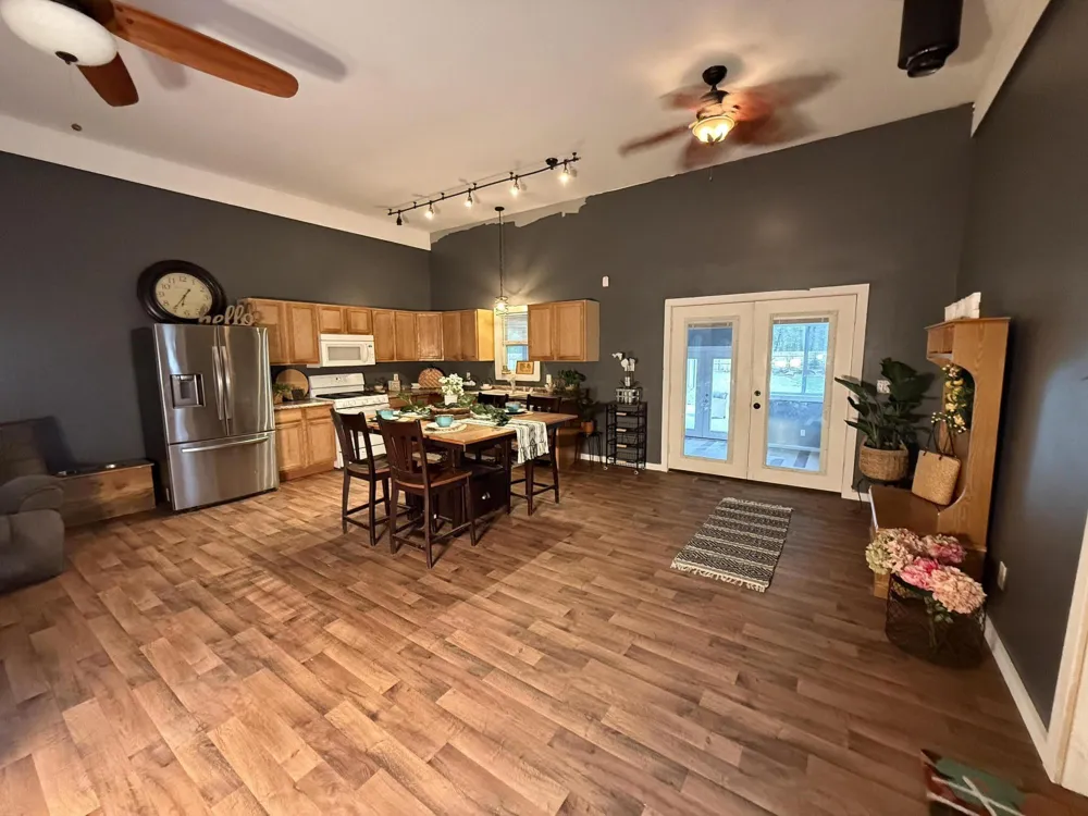 1581 Lone Pine Drive Peacock Township, MI 49304
