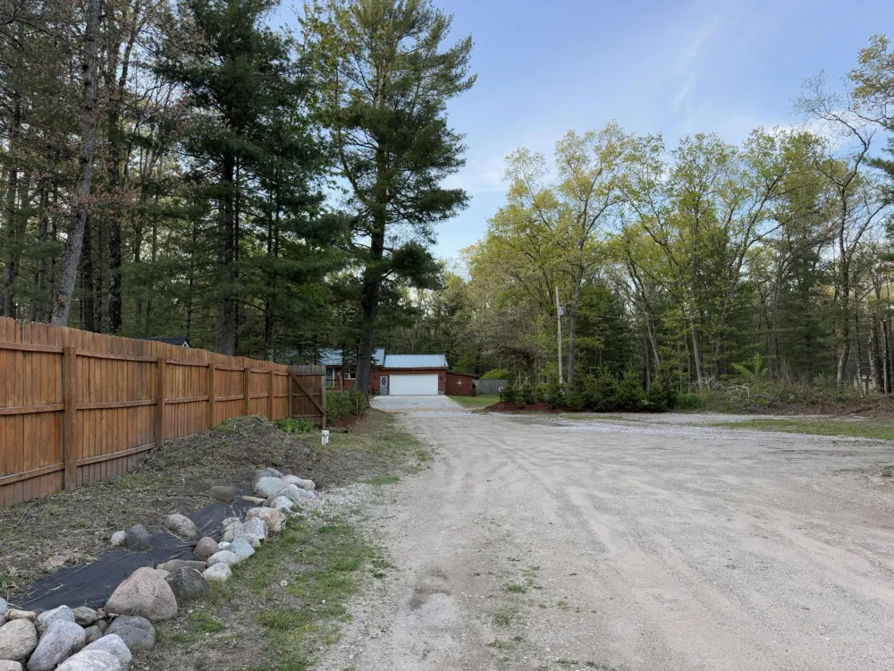 1581 Lone Pine Drive Peacock Township, MI 49304