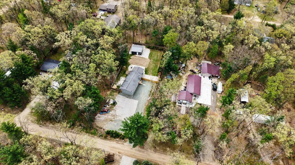 1581 Lone Pine Drive Peacock Township, MI 49304