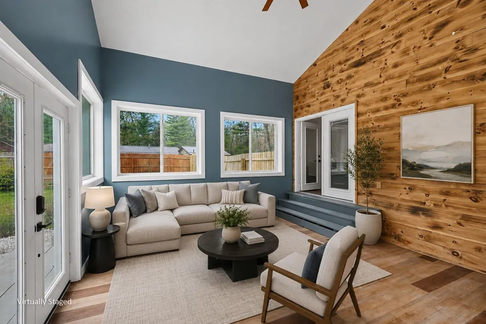 1581 Lone Pine Drive Peacock Township, MI 49304