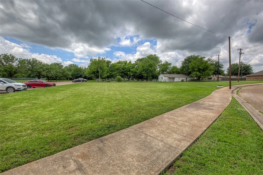 Washington Street Commerce, TX 75428