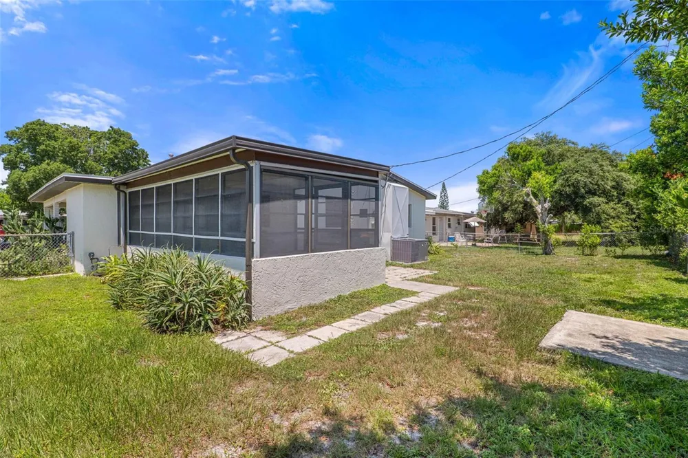 2189 S SMATHERS CIRCLE Melbourne, FL 32935