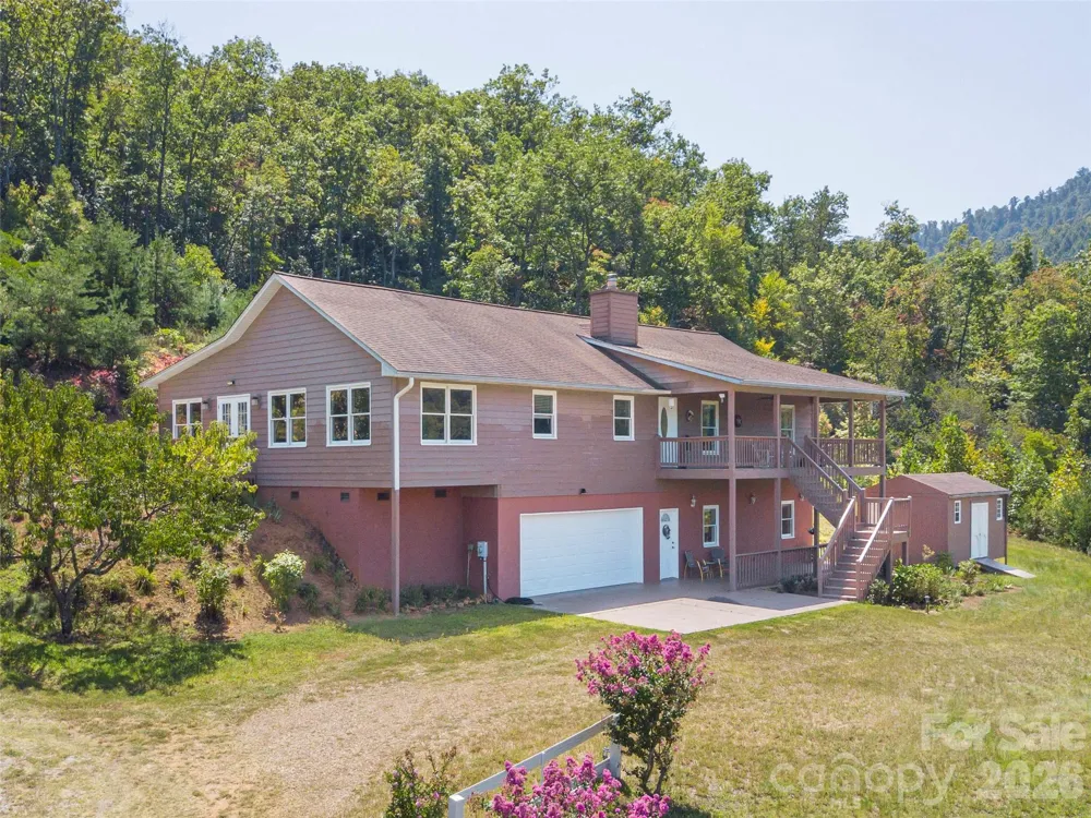 1120 Jacobs Branch Road Franklin, NC 28734