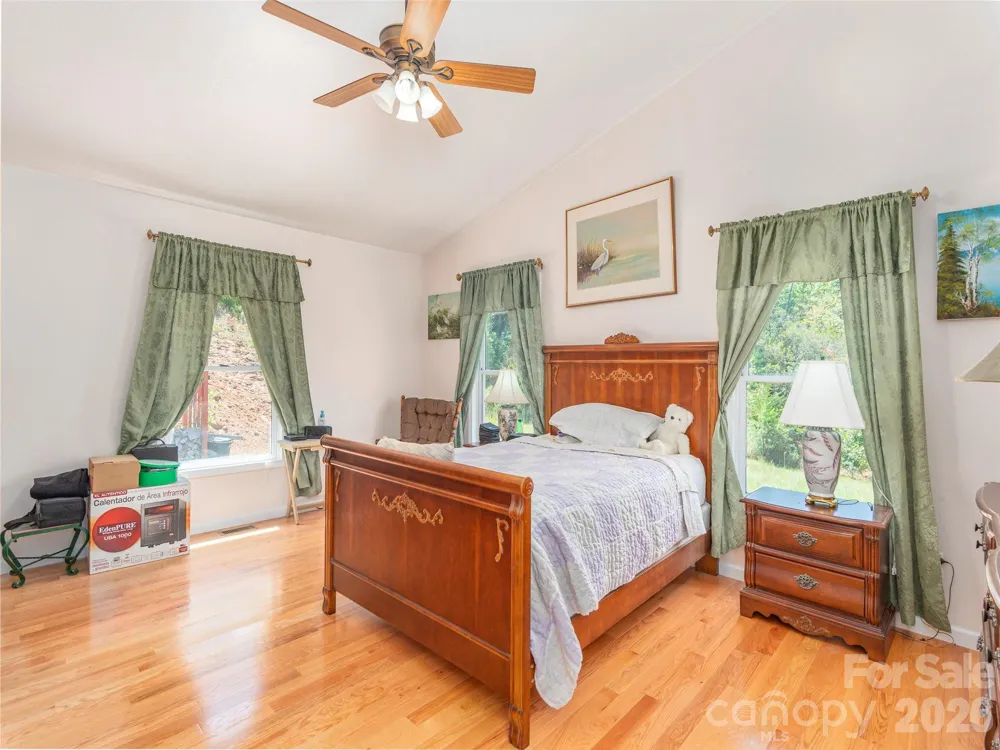 1120 Jacobs Branch Road Franklin, NC 28734