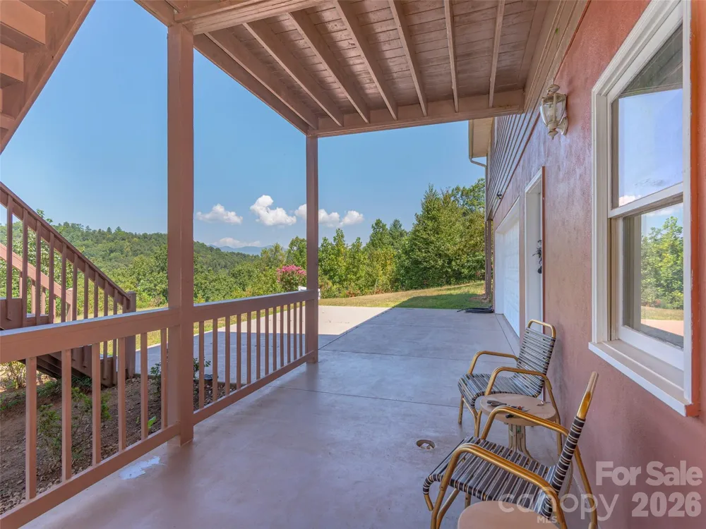 1120 Jacobs Branch Road Franklin, NC 28734