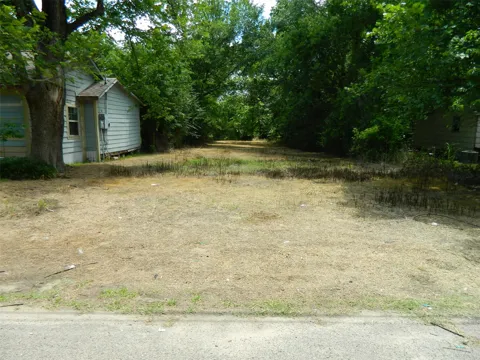 717 S 4th Street