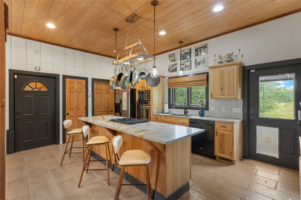 36 Heavens Gate Lane Glenville, NC 28736
