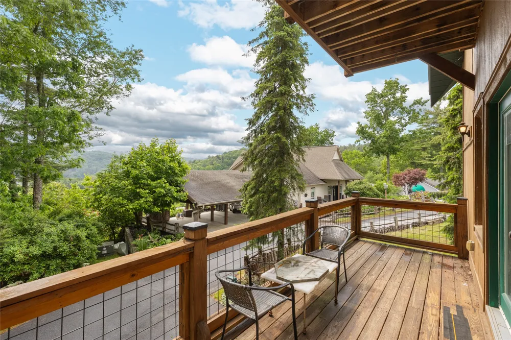 36 Heavens Gate Lane Glenville, NC 28736
