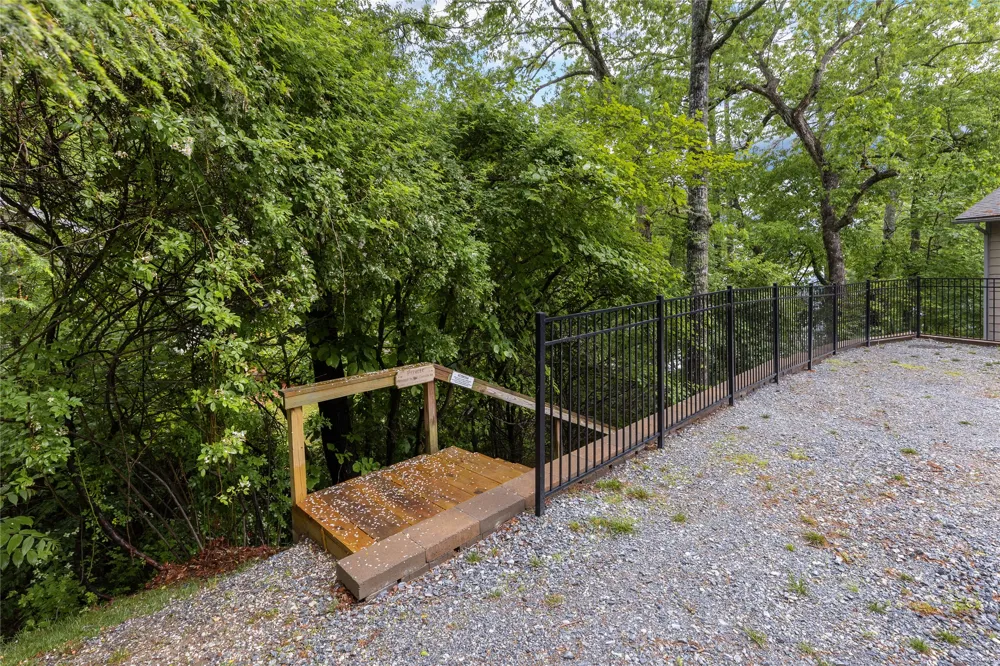 36 Heavens Gate Lane Glenville, NC 28736