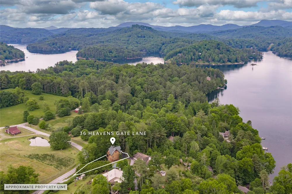 36 Heavens Gate Lane Glenville, NC 28736