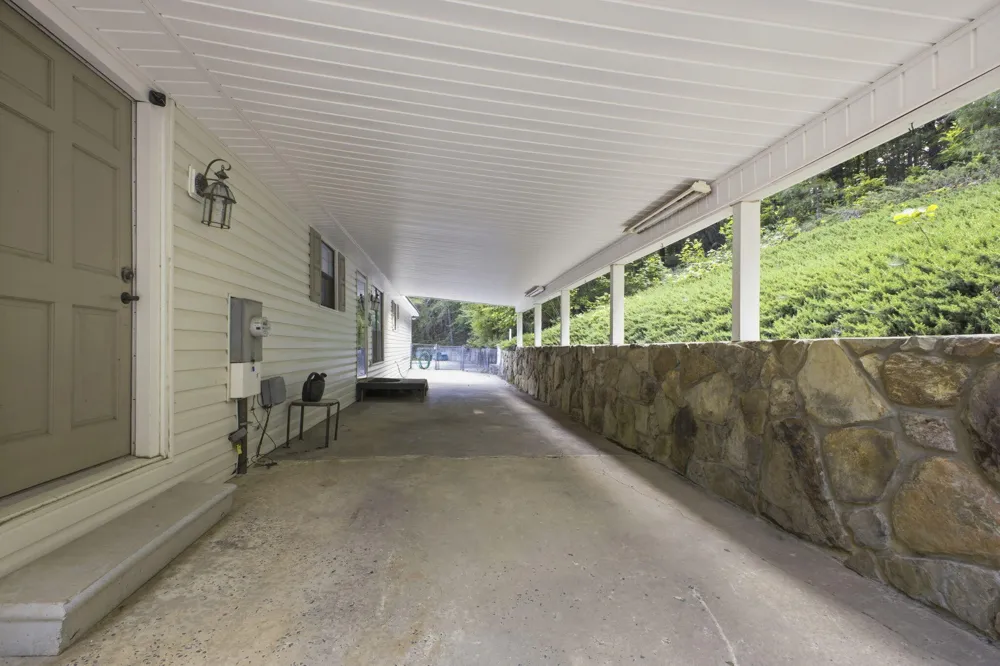 422 Bonifacious Road Tunnel Hill, GA 30755