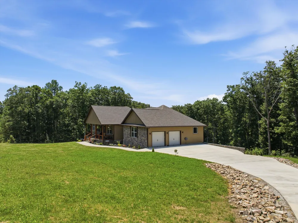 430 Gray Creek Road Graysville, TN 37338