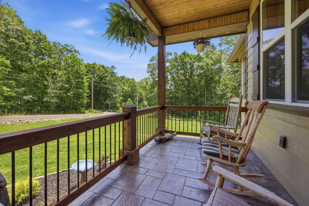 430 Gray Creek Road Graysville, TN 37338