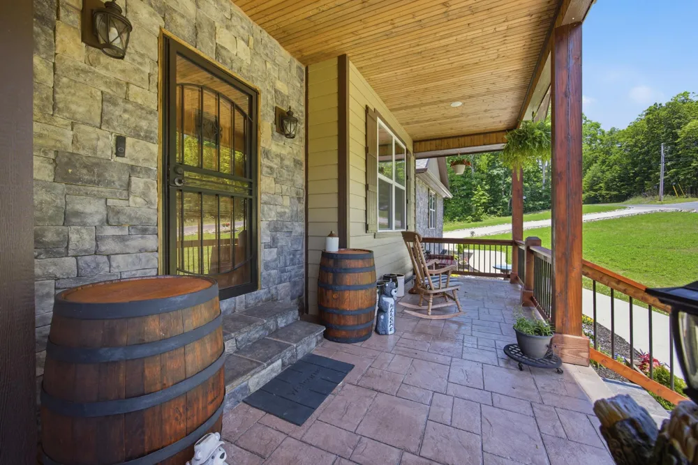 430 Gray Creek Road Graysville, TN 37338