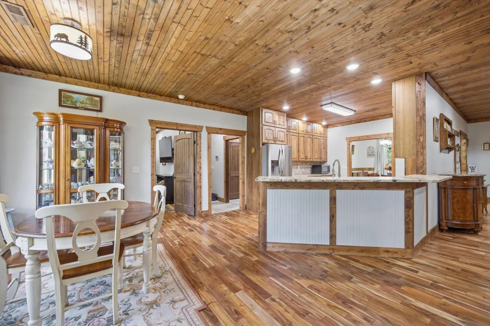 430 Gray Creek Road Graysville, TN 37338