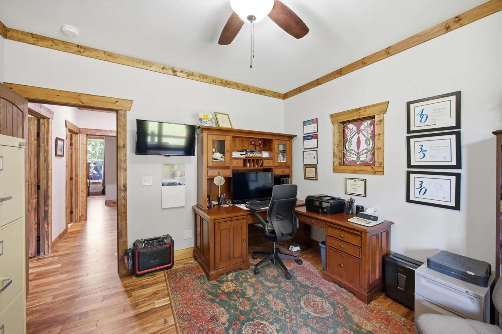 430 Gray Creek Road Graysville, TN 37338