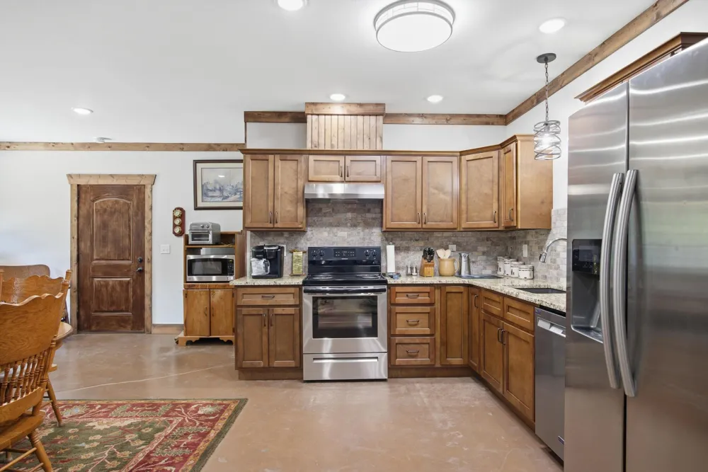 430 Gray Creek Road Graysville, TN 37338