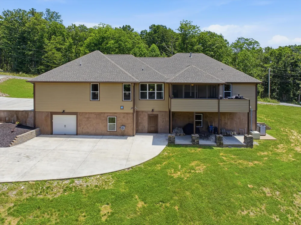 430 Gray Creek Road Graysville, TN 37338