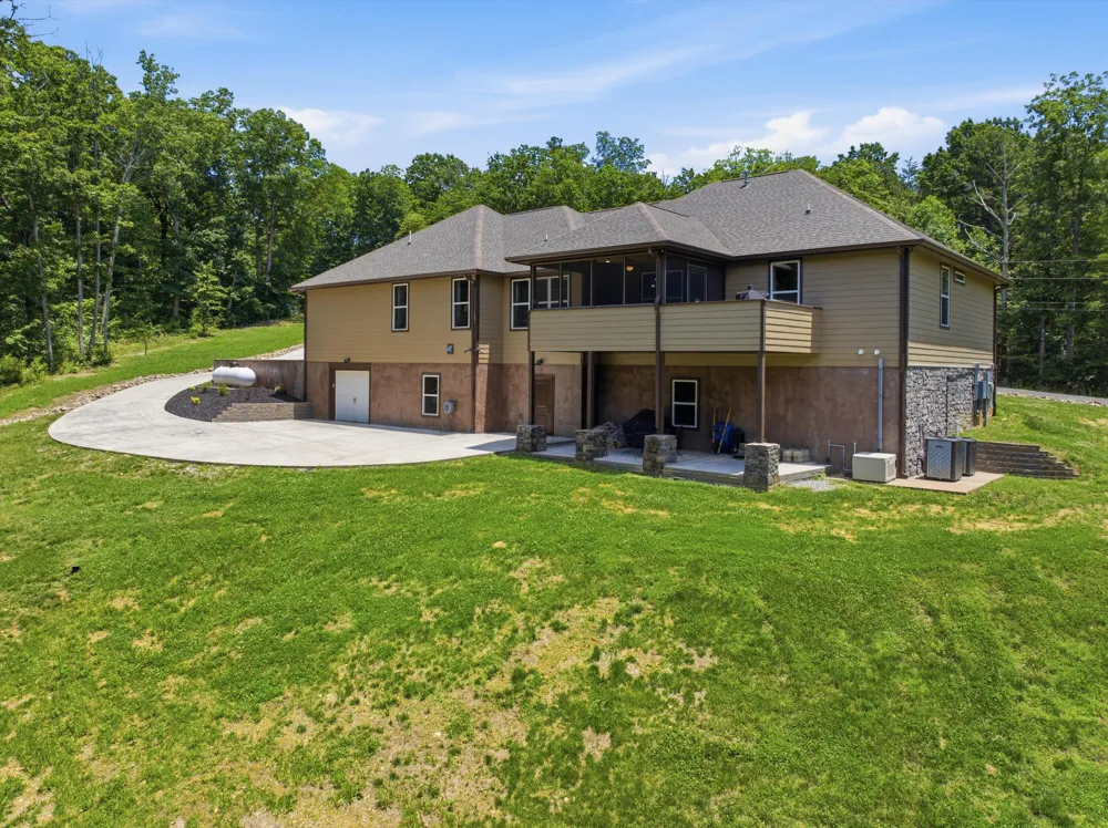 430 Gray Creek Road Graysville, TN 37338